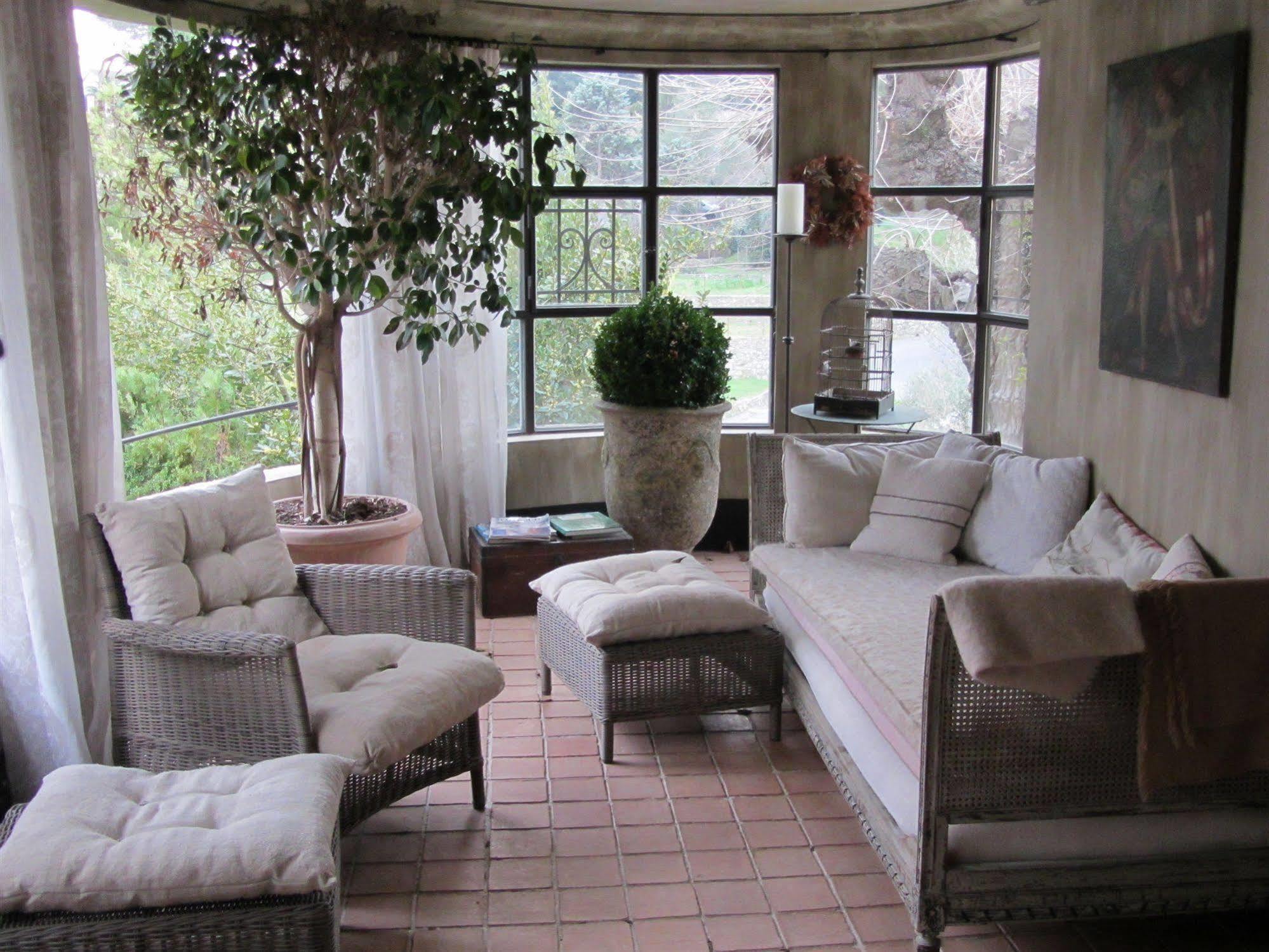 Bed and Breakfast Les Rosees Mougins Exterior foto